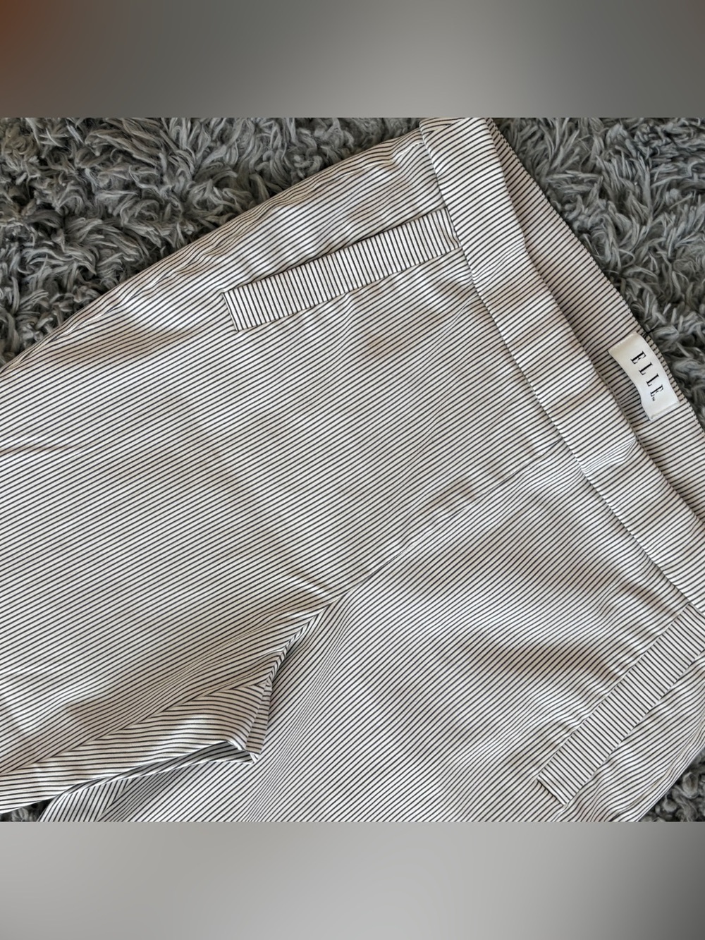 Elle Pants Gray and White Pinstripe Cropped Trousers Pull On Stretch SZ: L - Picture 4 of 10